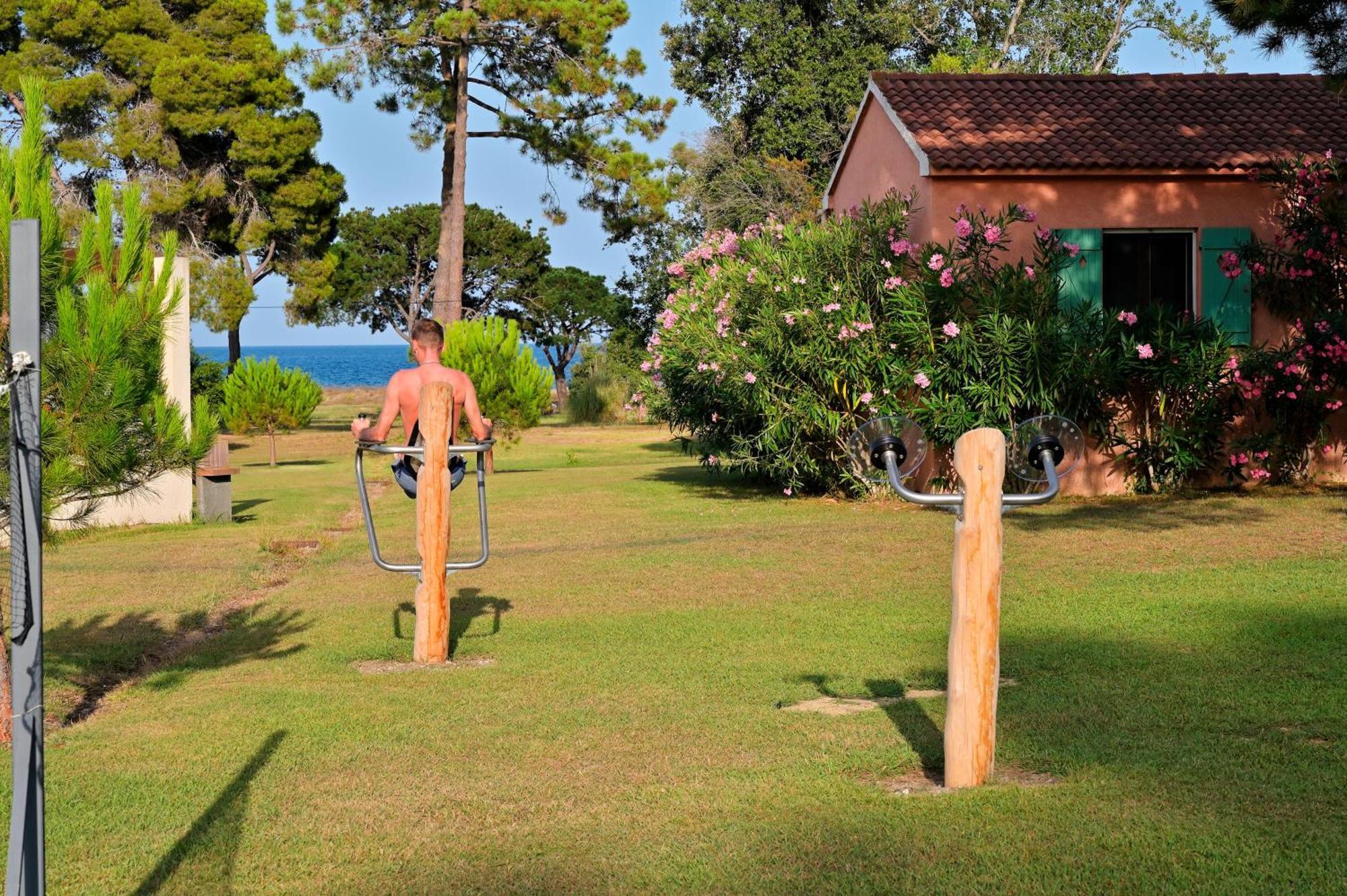 Hotel Pinea Mare Poggio Mezzana Exterior foto