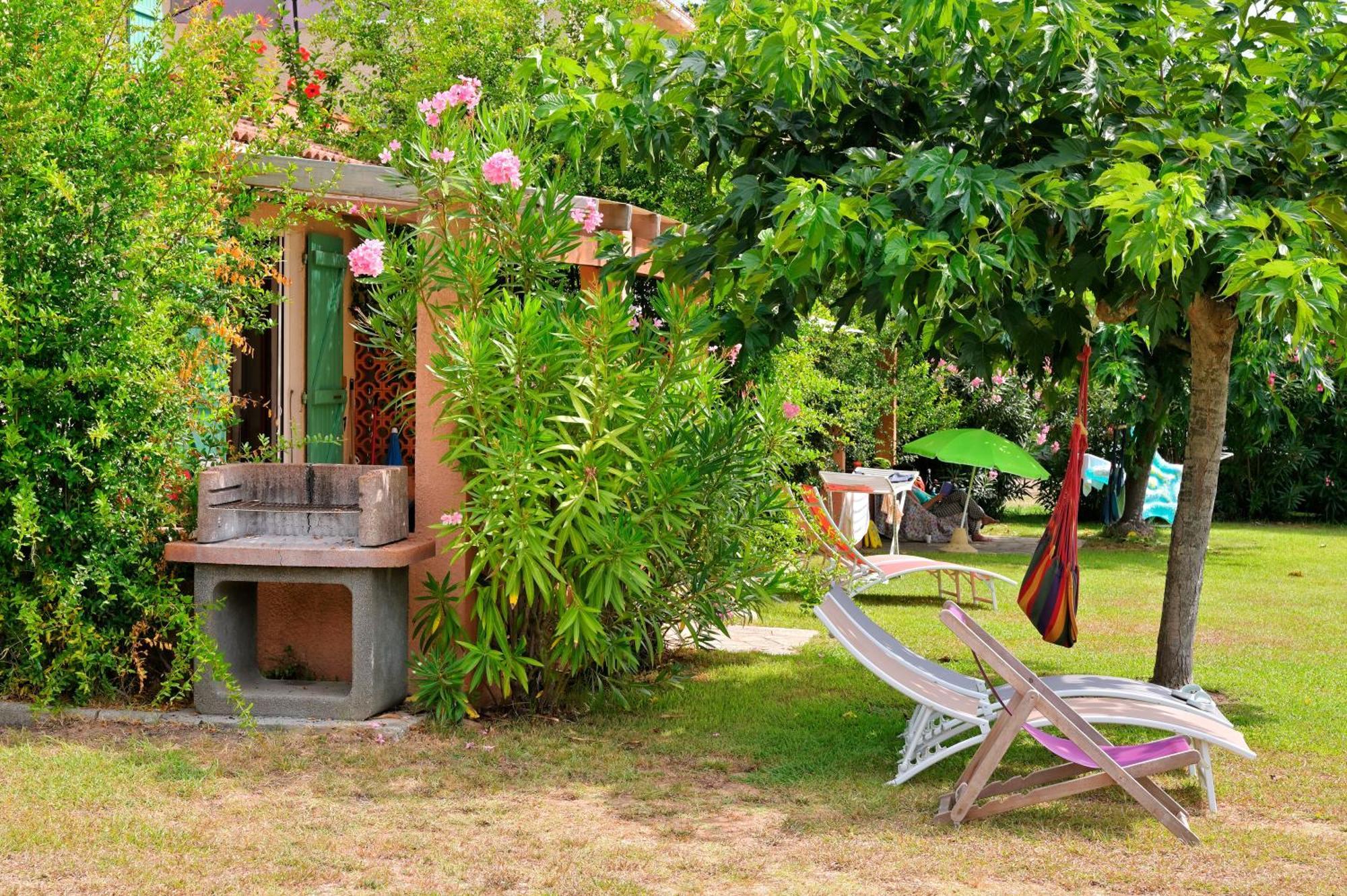 Hotel Pinea Mare Poggio Mezzana Exterior foto